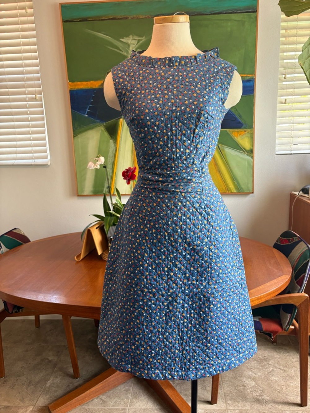 Vintage 50s Blue Floral Quilted Fit-and-Flare Dress with Strawberries and Hearts - Picture 6 of 11